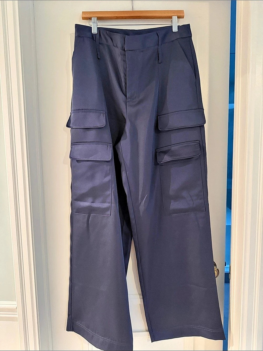 The Noli Shop Women's Satin Cargo Pants in Blue Size 12 Like New
